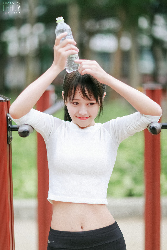 新来的女同事